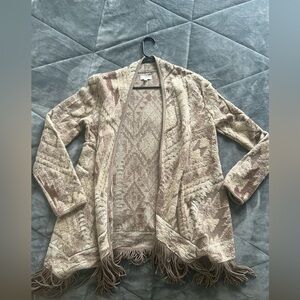 Fun flowy cardigan​​​